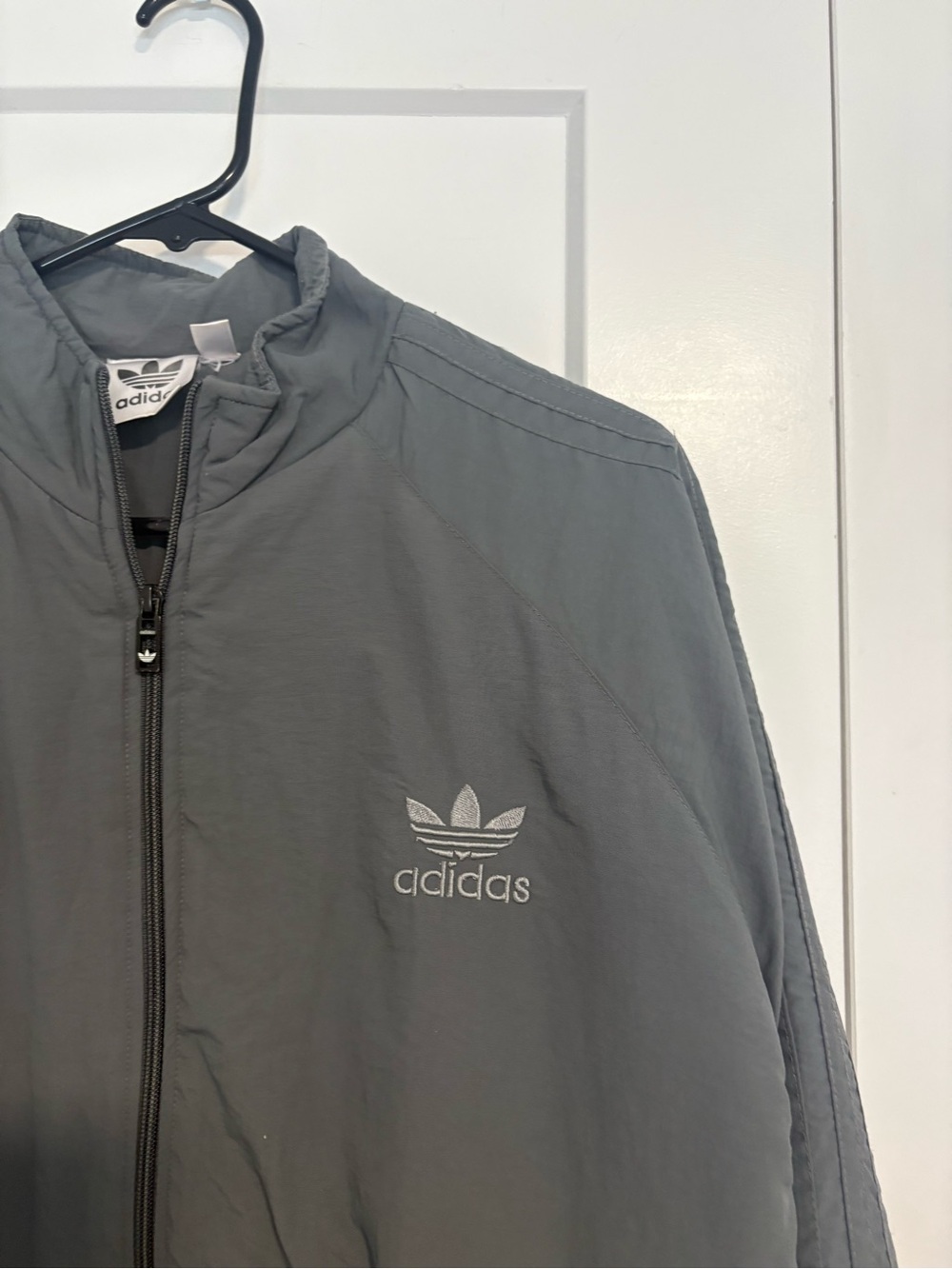Adidas‎ Gray Lightweight Zip-Front Bomber Jacket Men’s Size Large - Picture 3 of 12